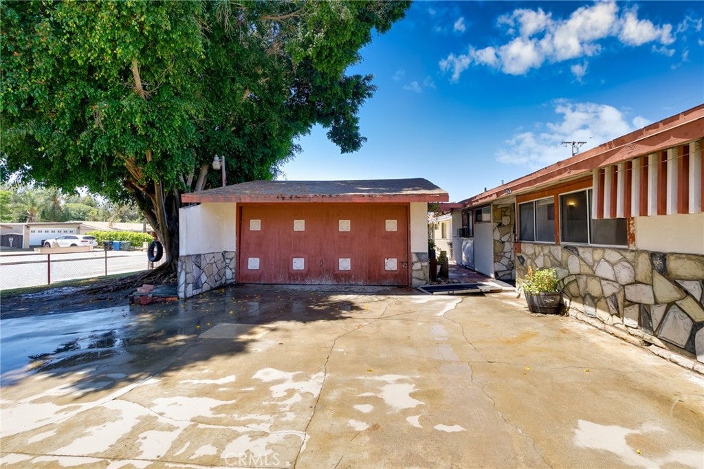 2219 Concord Avenue