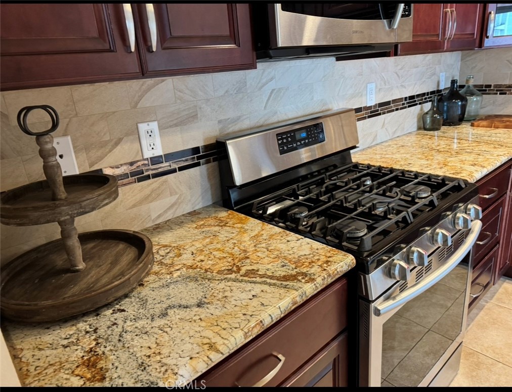 Dana Vista (DV) - Residential Lease