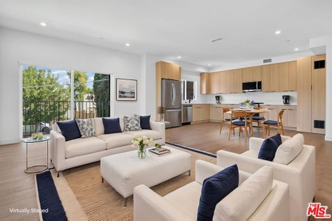 Photo of 11302 Collins Street #1, Los Angeles, CA 91601 (MLS # 26985649)