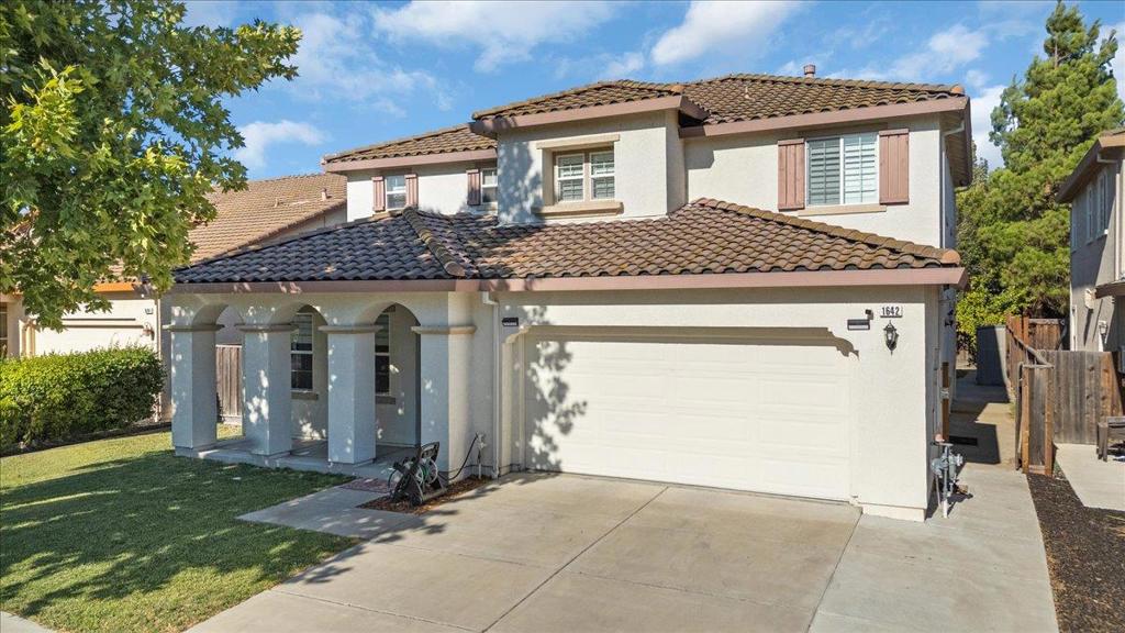 Welcome to 1642 Sycamore Dr! A beautifully maintained home in the heart of Oakley with thoughtful upgrades throughout. This 4-bed, 2.5-bath home features new lighting upstairs and down, automatic blinds in every downstairs room, and custom blinds upstairs. The kitchen includes upgraded appliances: refrigerator, microwave, stove, dishwasher, and washer/dryer. Enjoy newly installed grass in both the front and backyard, plus planted fruit trees, including lemon, avocado, and cherry. The backyard is perfect for relaxing or entertaining. Major improvement includes a brand-new main water line. Conveniently located near parks, schools, and shopping, this turn-key home is a must-see!