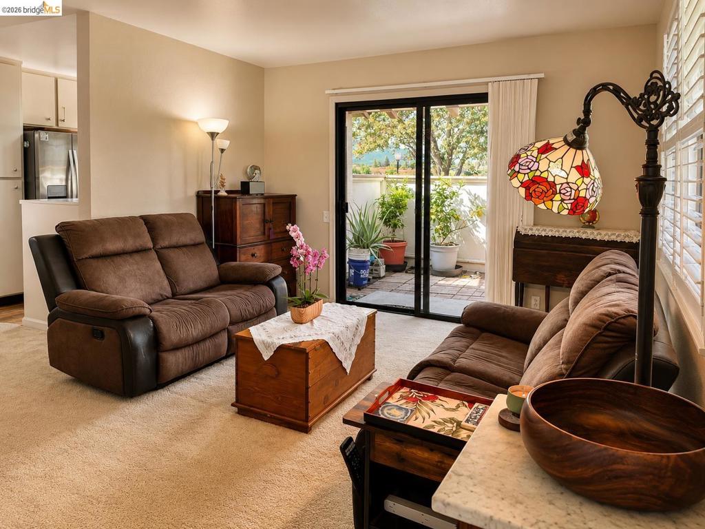5452 Colony Field Dr
