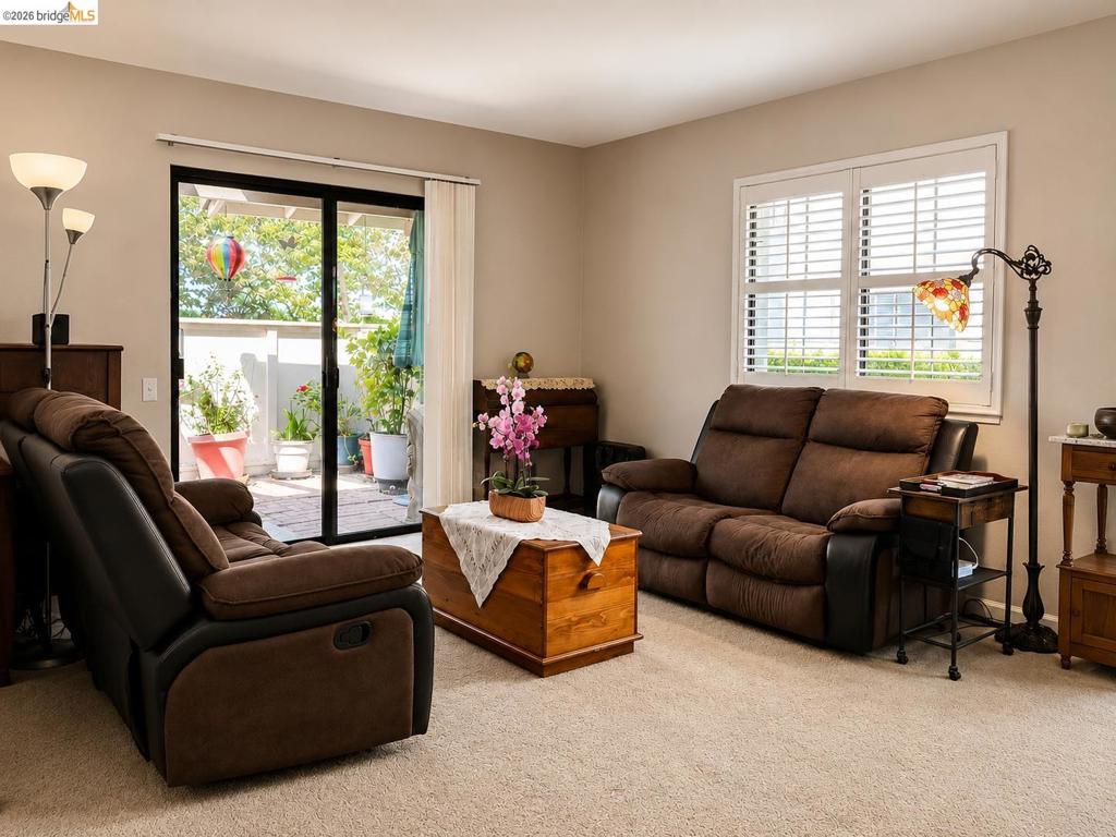 5452 Colony Field Dr