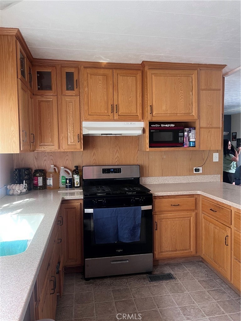 3753 E Ave I 4