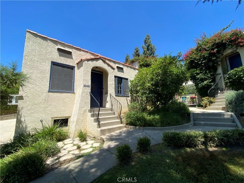 Photo of 1714 Gillette Crescent #B, South Pasadena, CA 91030 (MLS # WS26149573)