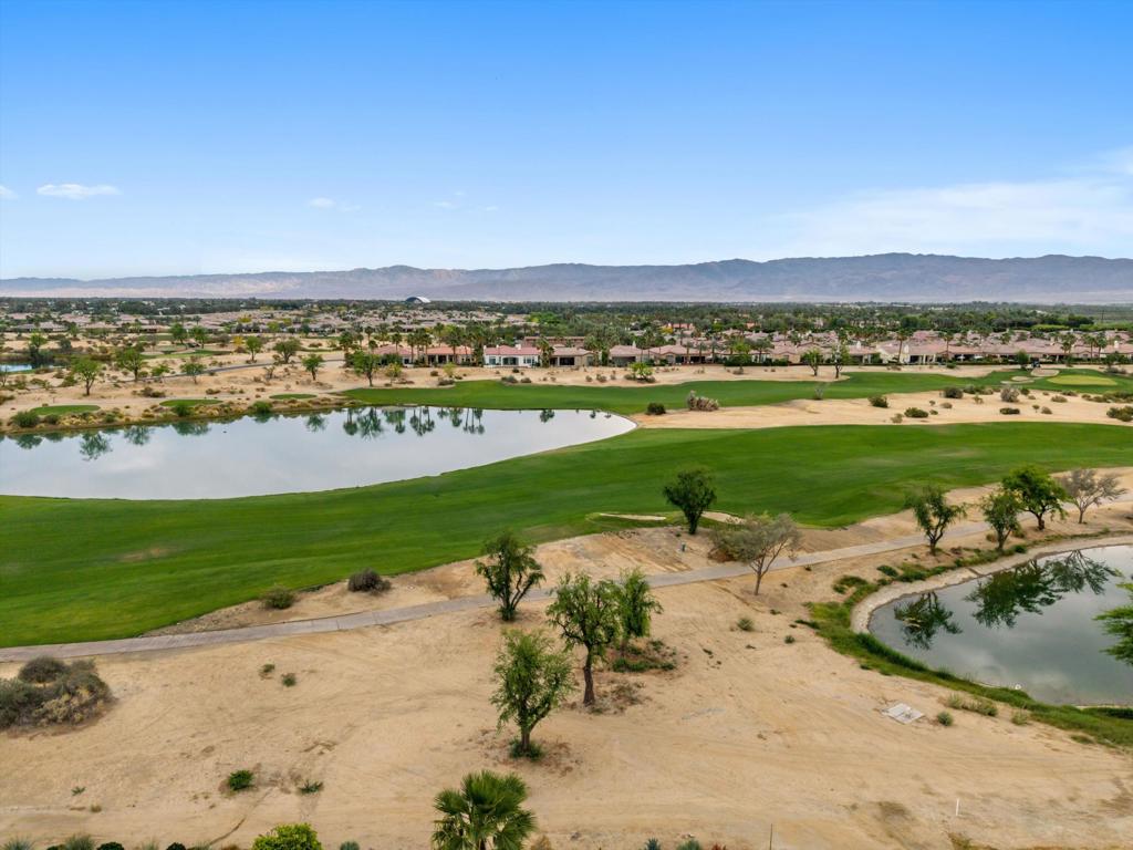 PGA Greg Norman - Residential