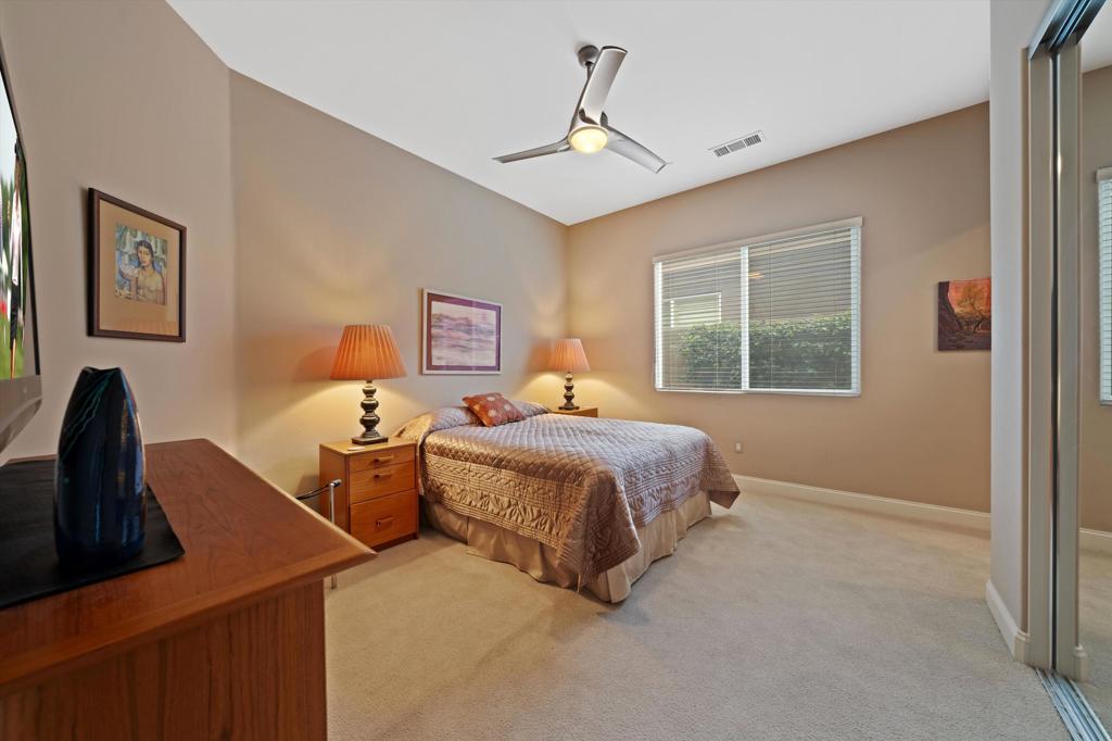 PGA Greg Norman - Residential