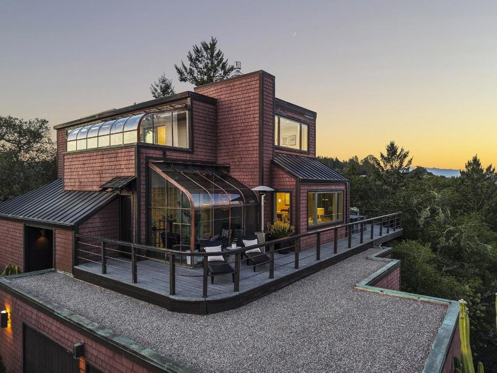 400 Endlich Drive