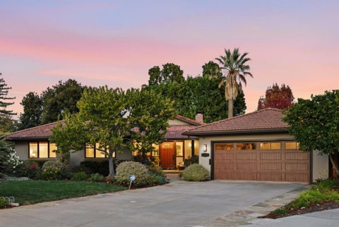 Photo of 13246 Via Ranchero Court, Saratoga, CA 95070 (MLS # ML82063655)