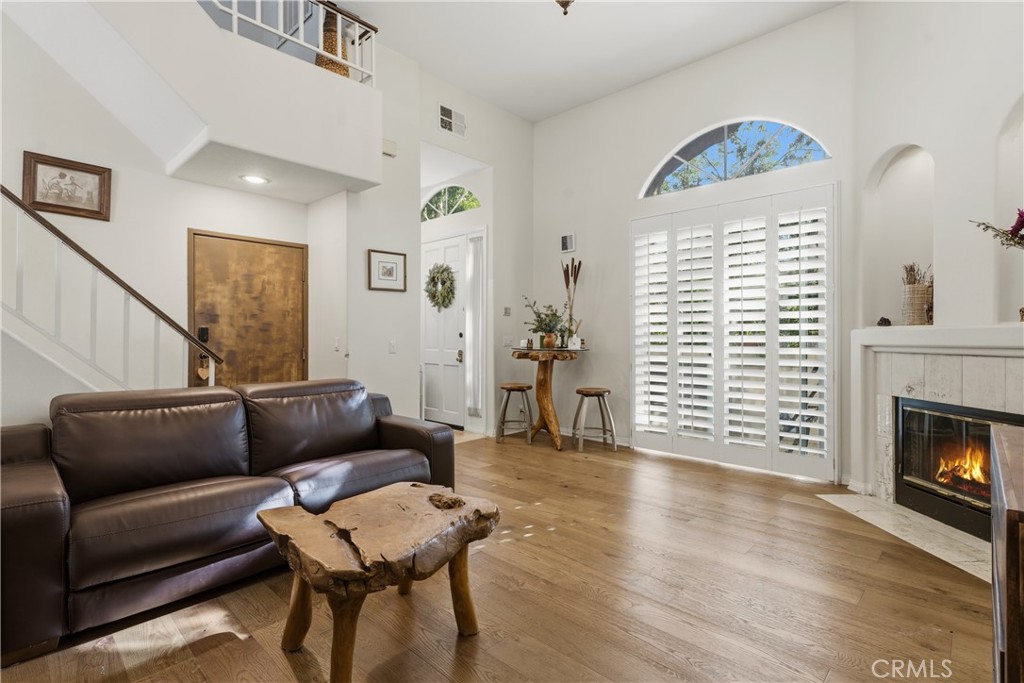 5340 Las Virgenes 11