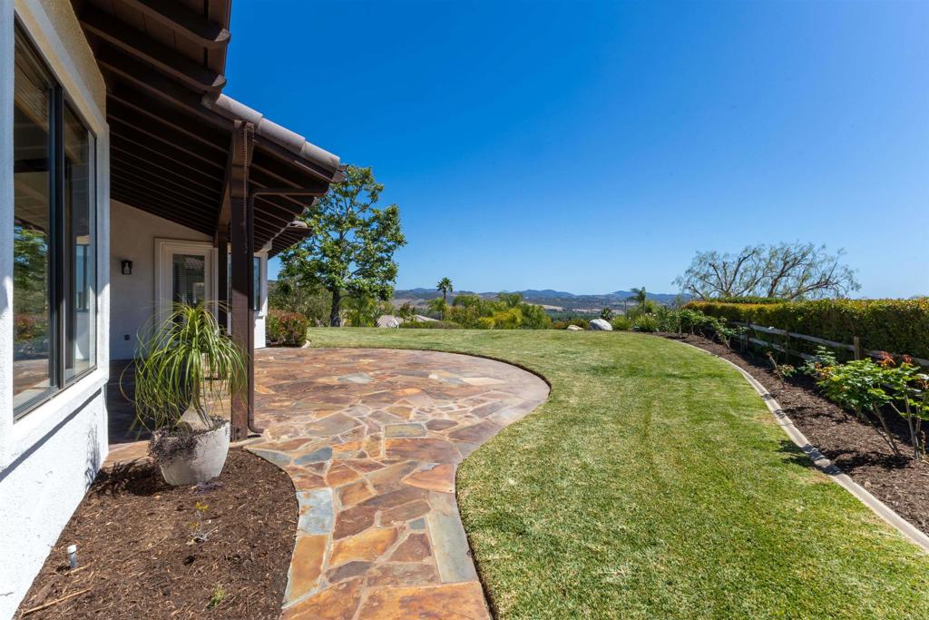 3506 Lancewood Way