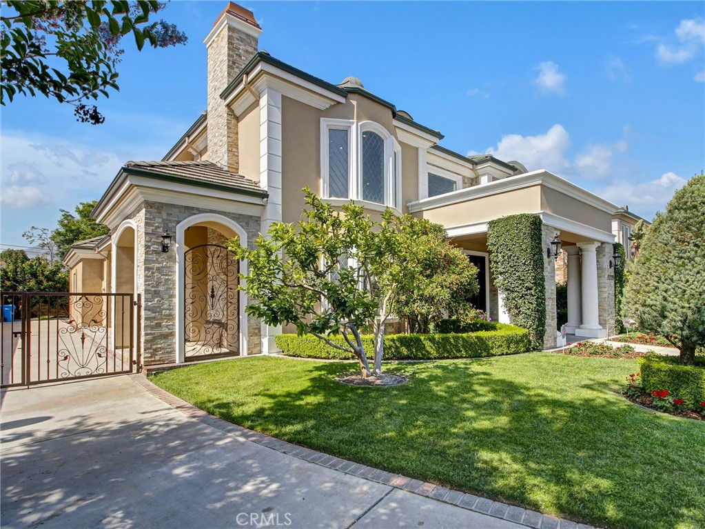 1229 Magnolia Court