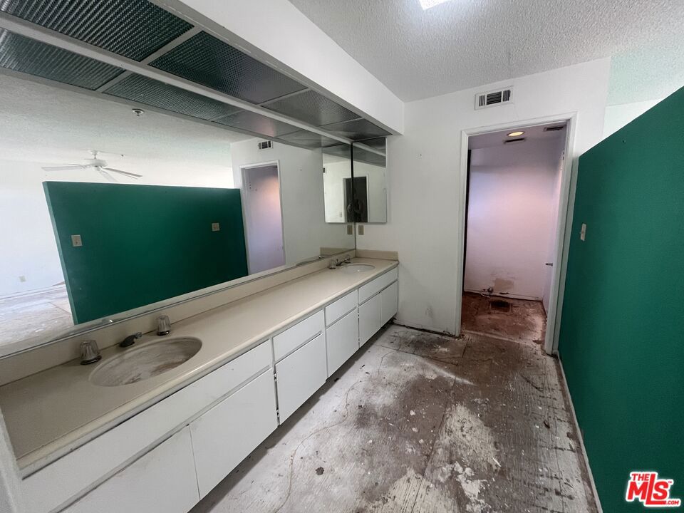 Village Racquet Club - Residential