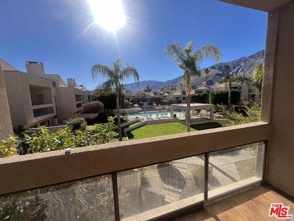 Photo of 861 Village Square, Palm Springs, CA 92262 (MLS # 25628009)