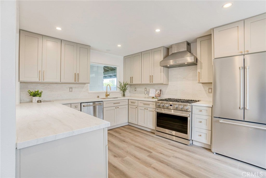 25112 Northrup Drive, Laguna Hills CA 92653