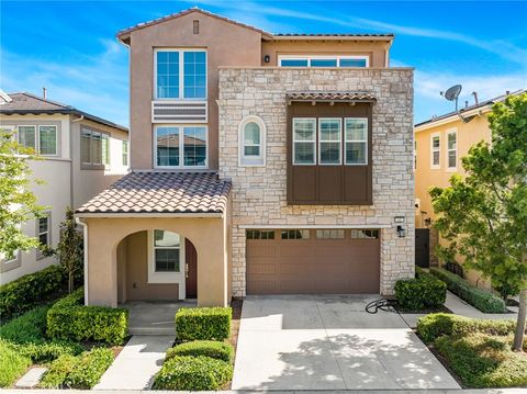 62 Pelican Lane Irvine CA 92618