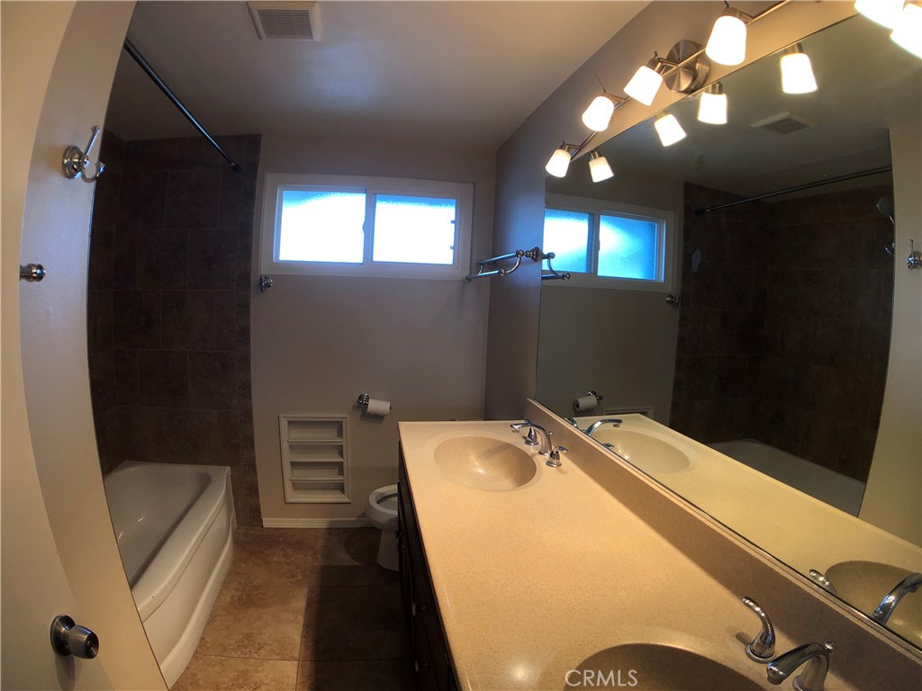 19572 Constellation Lane