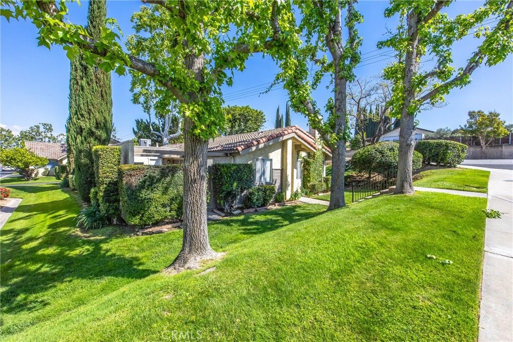 Photo of 11491 Benton St, Loma Linda, CA 92354 (MLS # IG26081346)