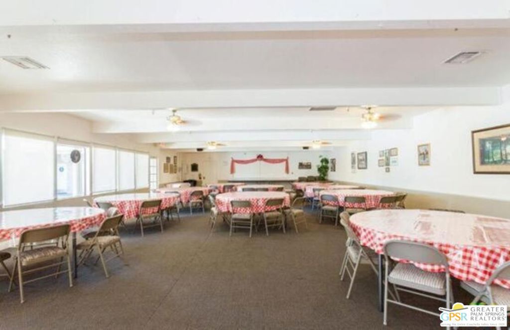 Hidden Springs - Manufactured In Park