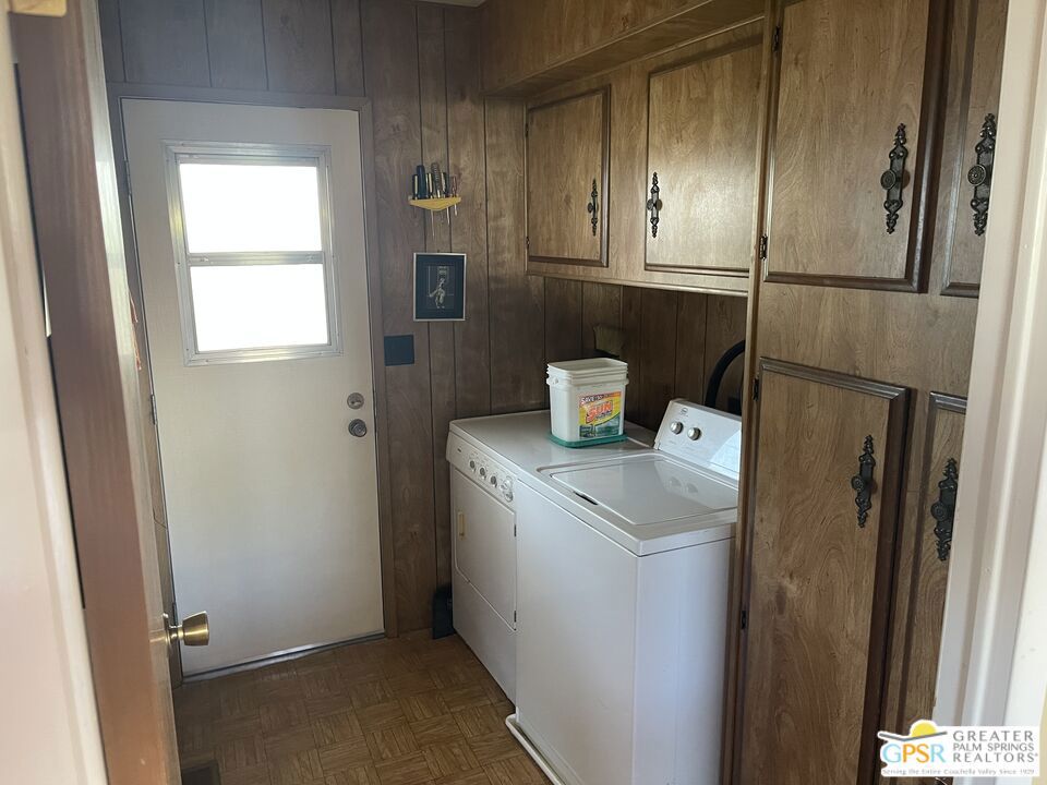 Hidden Springs - Manufactured In Park