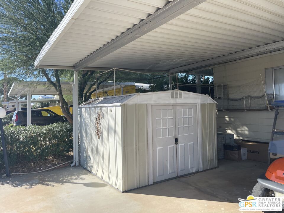 Hidden Springs - Manufactured In Park