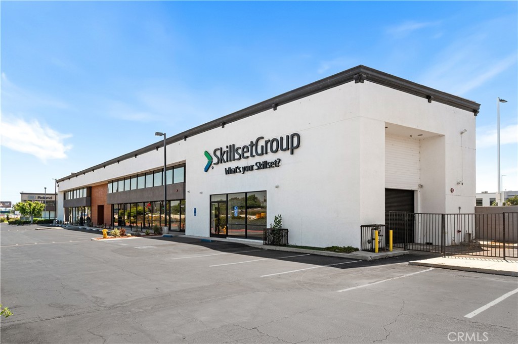 FOR SALE | Owner-User or Investment Opportunity – 800 E Dyer Rd, Santa Ana, CA
Discover a rare opportunity to own and occupy a highly visible commercial building located directly off the 55 Freeway in the heart of Santa Ana. This prime property offers exceptional exposure to over 900,000 vehicles daily, making it ideal for businesses seeking high visibility and accessibility.
The second floor is fully leased to a strong office tenant on a 5-year lease with option, commencing at close of escrow—offering immediate passive income. The asset presents an annual potential sale-leaseback income of $240,000 with a projected rental income return of 3%, ideal for offsetting debt service or building equity.
The entire first floor (~8,856 SF) will be delivered vacant at close of escrow, providing a perfect owner-user scenario for office, retail, medical, showroom, or light industrial use. Zoned M2, the space is versatile and well-suited for a wide range of uses. Recent renovations include updated restrooms, showers, and two roll-up doors, full remodel, making the space move-in ready.
Conveniently located near John Wayne Airport, South Coast Plaza, and surrounded by top hotels and restaurants, this is a strategic location for business operations, customers, and employees alike.
Don’t miss this rare opportunity to own a high-exposure, income-generating commercial asset in one of Orange County’s most dynamic corridors.