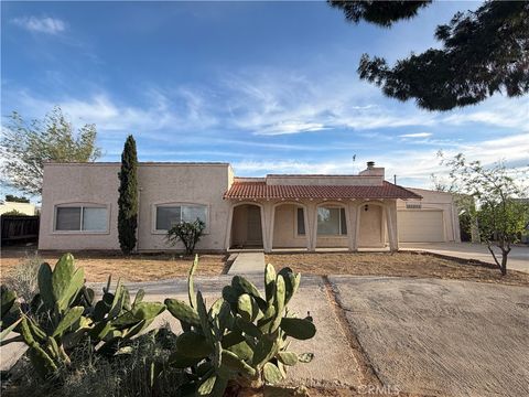 21011 Teton Apple Valley CA 92308