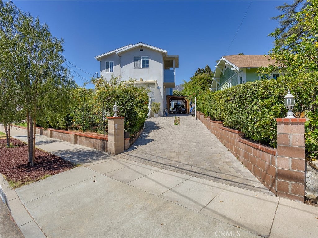 3305 Community Avenue