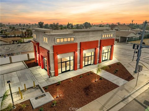 378 W 4th Perris CA 92570