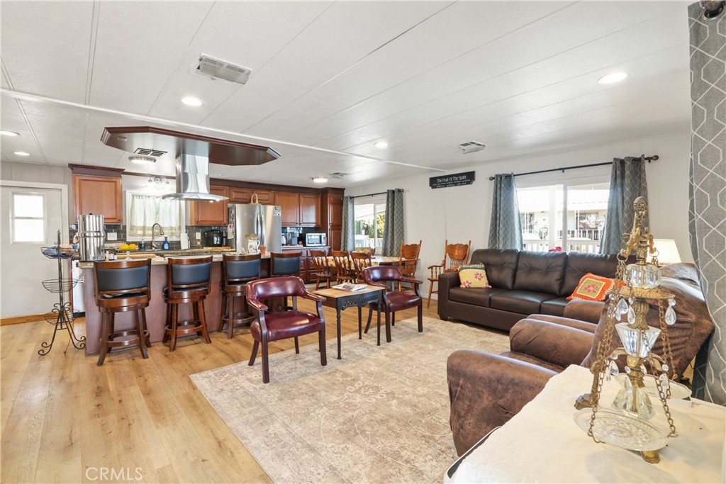 4095 Fruit Street 538