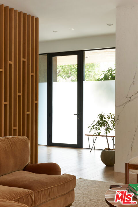 11928 Windward Avenue