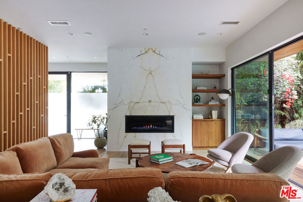 11928 Windward Avenue