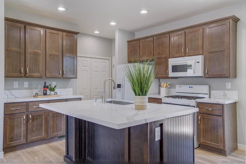 3967 3969 ROGERS ROAD