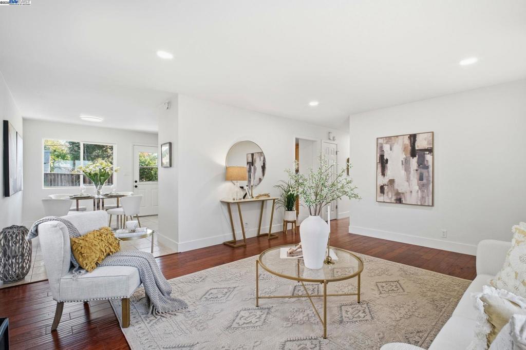 STEVENSON - Residential