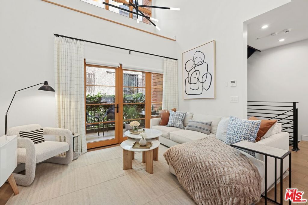 Photo of 1035 N Vista Street, West Hollywood, CA 90046 (MLS # 26637879)