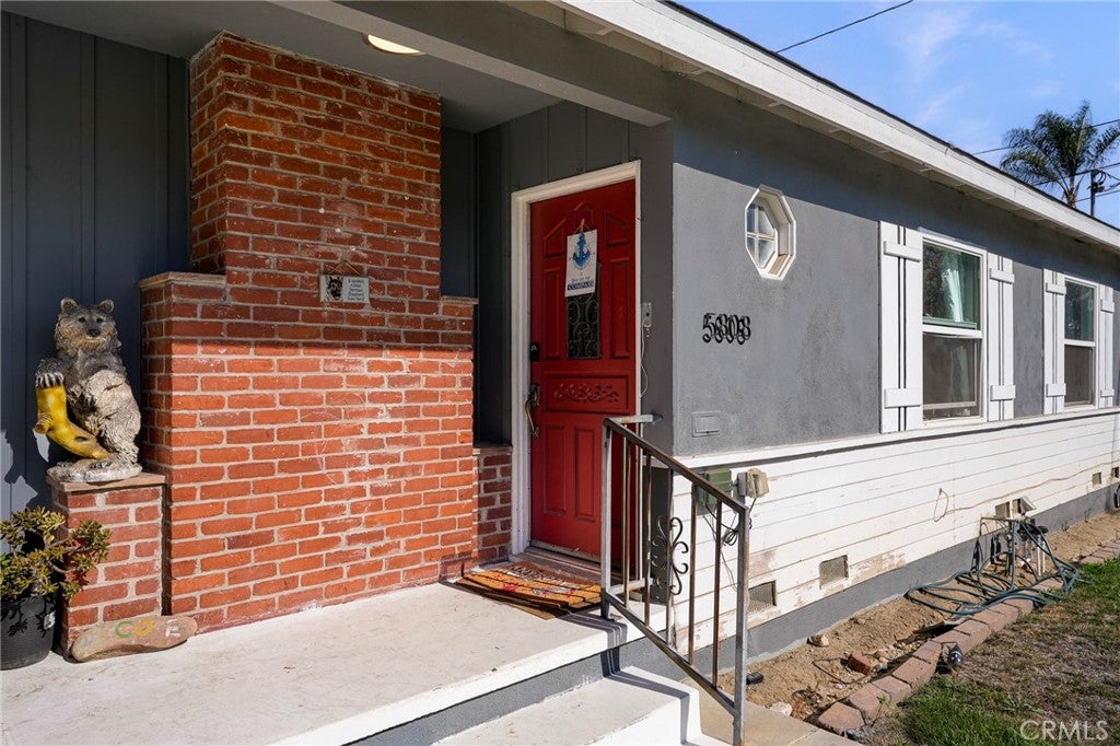 5808 Magnolia Avenue