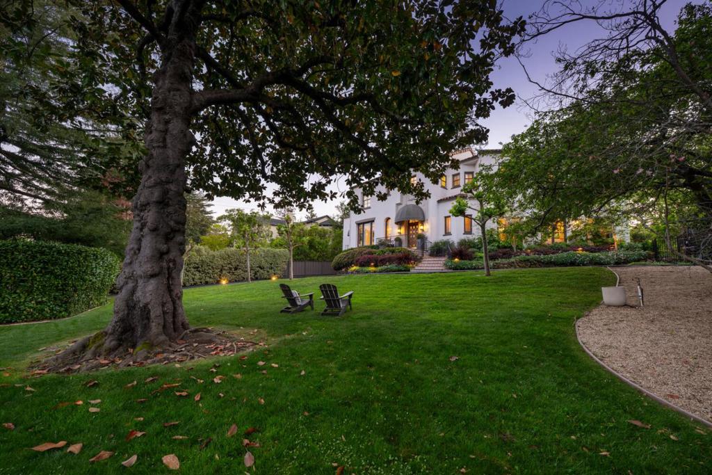 335 El Portal Avenue