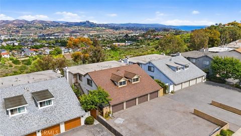 Photo of 33372 Cheltam Way, Dana Point, CA 92629 (MLS # PW26105826)