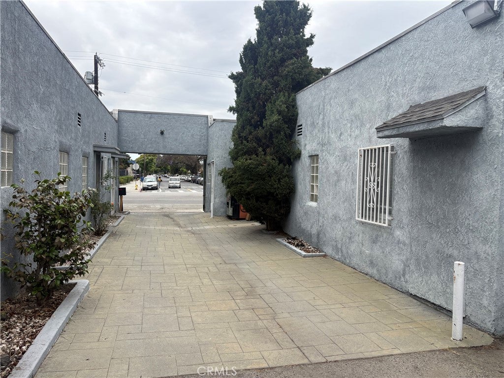 4760 S Figueroa