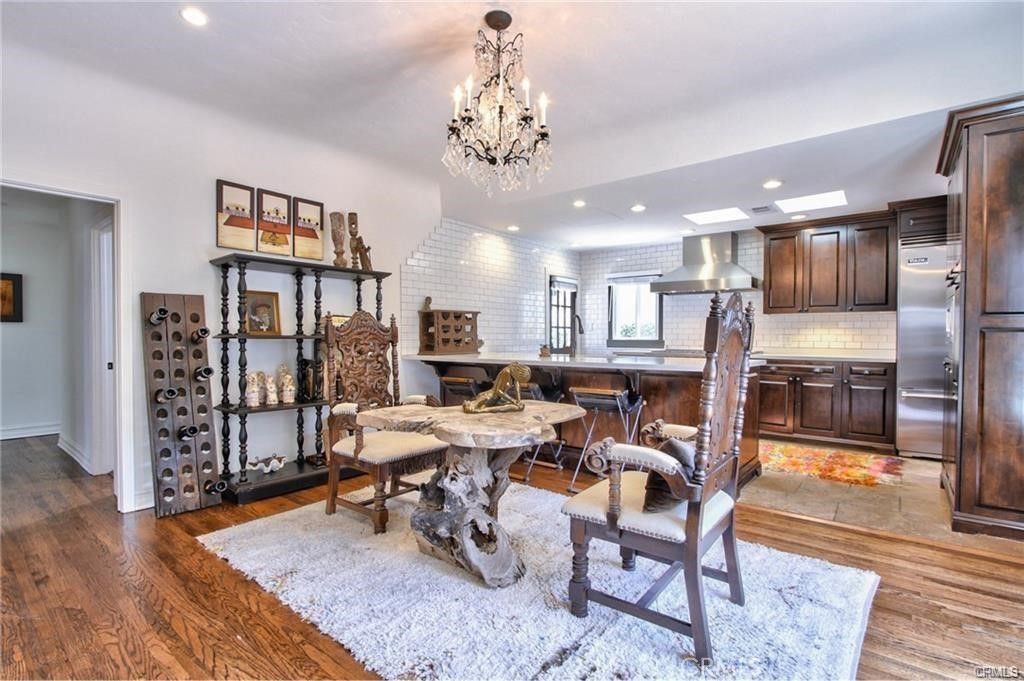 Photo of 732 N Crescent Heights Boulevard, Los Angeles, CA 90046 (MLS # SR25077789)