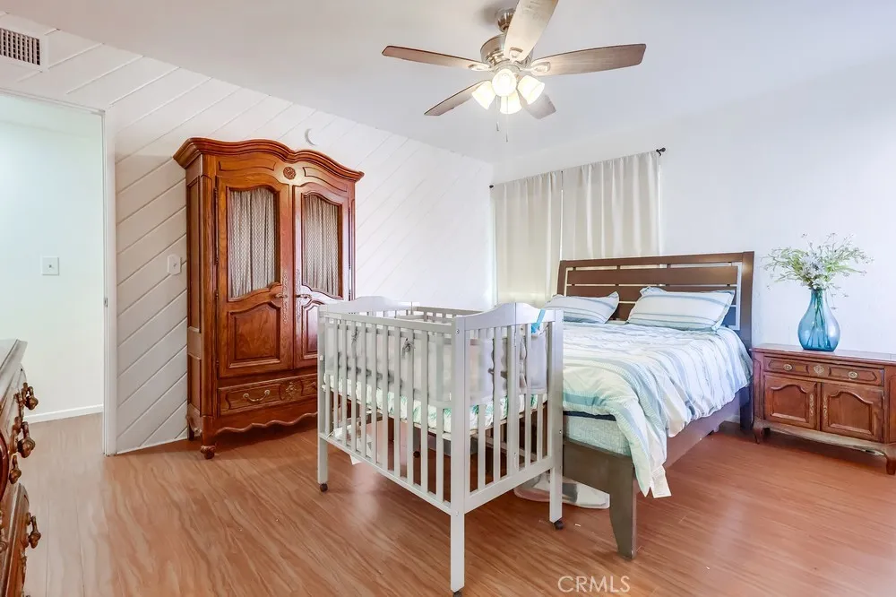 Sunland, California 91040, United States, 2 Bedrooms Bedrooms, ,2 BathroomsBathrooms,Residential,Active,198466