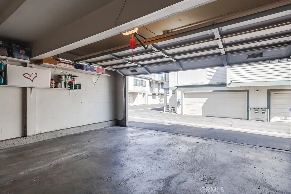 Sunland, California 91040, United States, 2 Bedrooms Bedrooms, ,2 BathroomsBathrooms,Residential,Active,198466