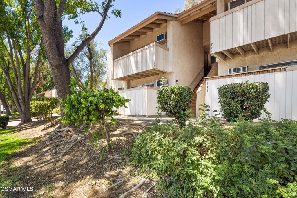 28947 E Thousand Oaks Boulevard