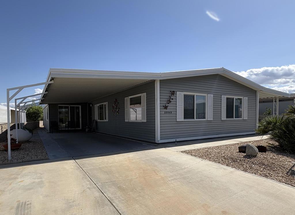 39049 Desert Greens Drive E