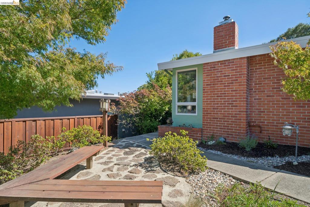 7811 Potrero Ave AVE, El Cerrito CA 94530