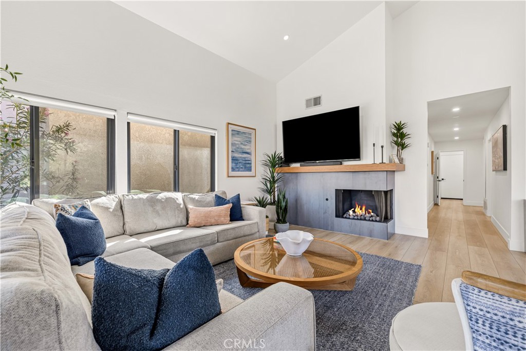 Santa Rosa Cove CC (31355) - Residential Lease