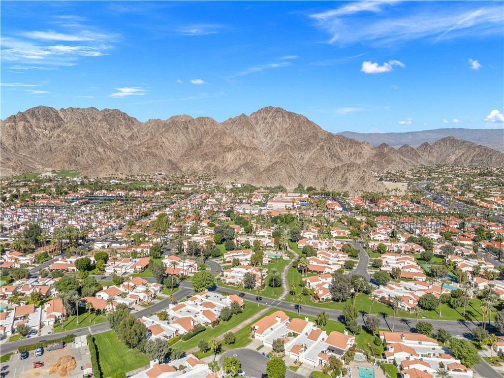 Santa Rosa Cove CC (31355) - Residential Lease