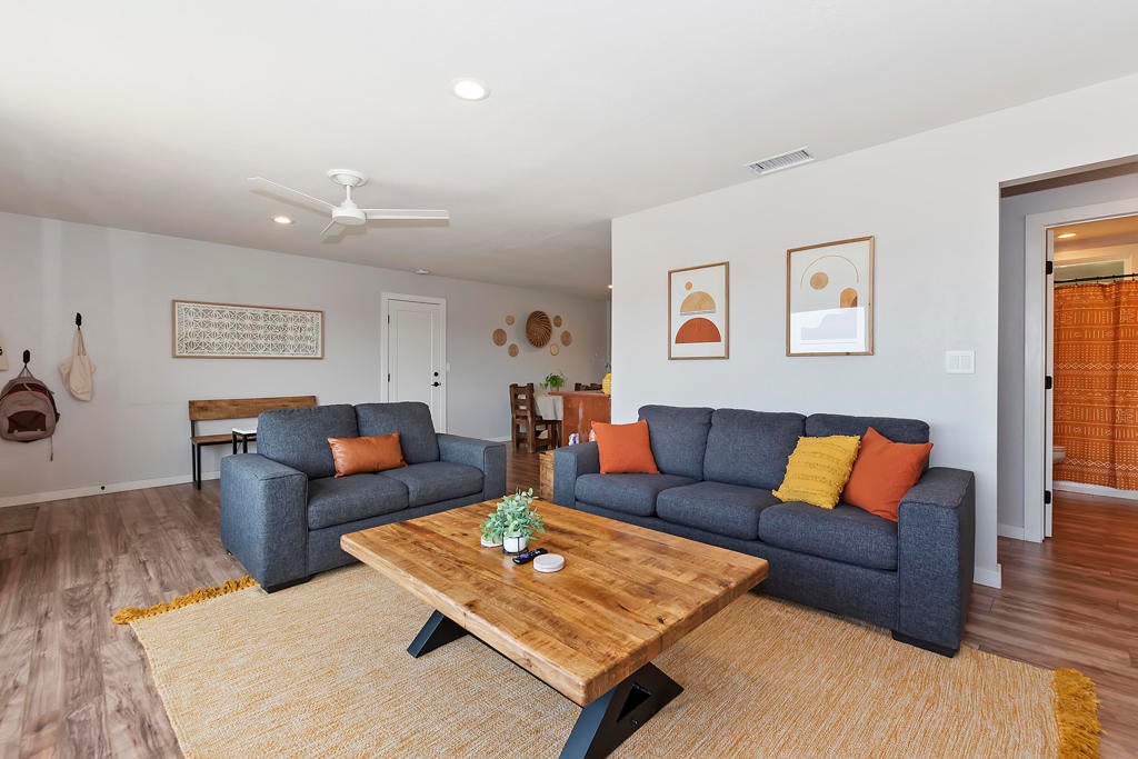 61587 Desert Air Road