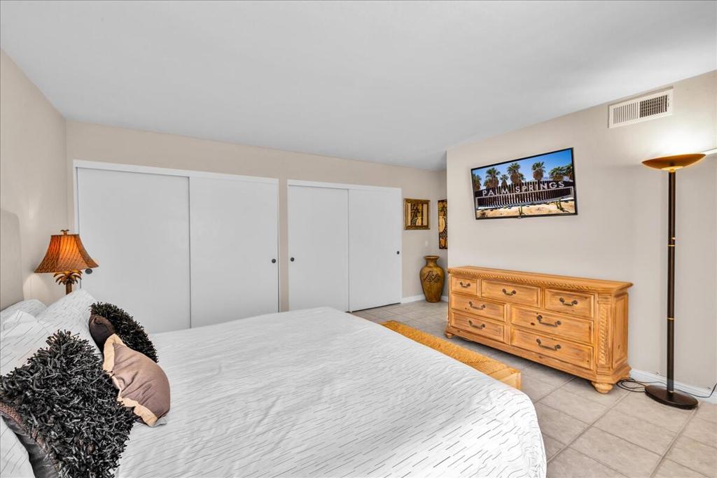 Sommerset So. Palm D - Residential Lease