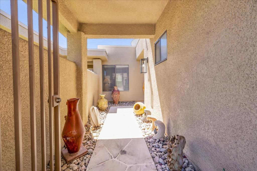Sommerset So. Palm D - Residential Lease