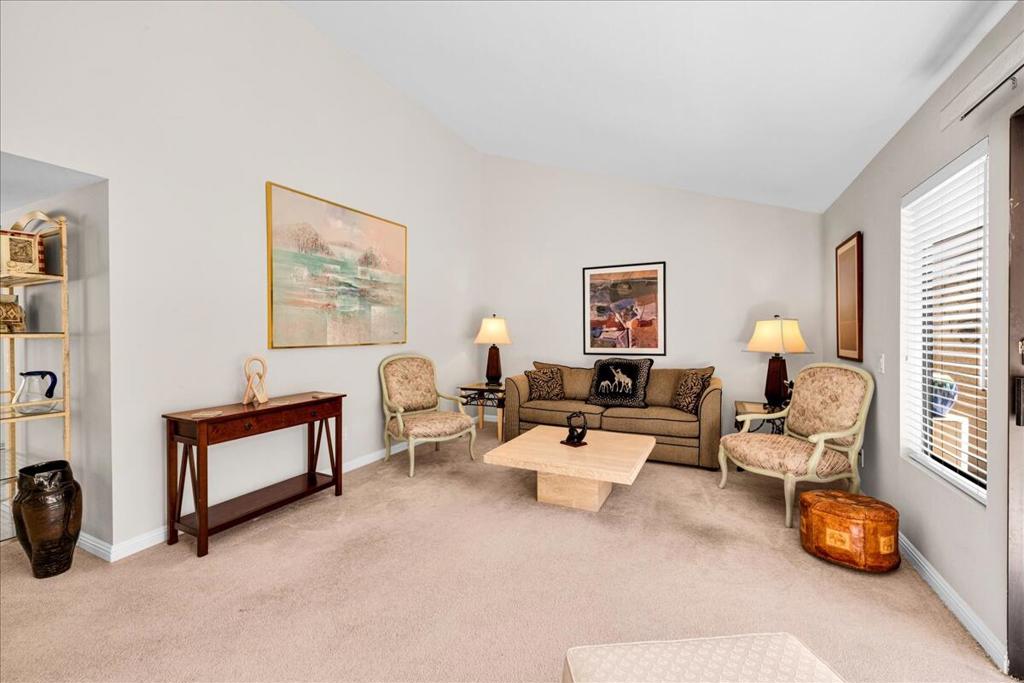 Sommerset So. Palm D - Residential Lease